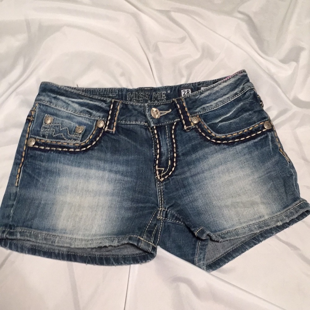 Miss Me jean shorts